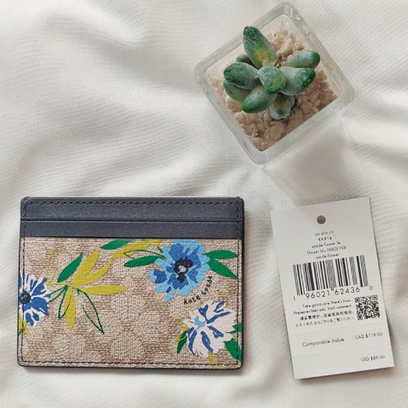KATE SPADE Signature Spade Flower Small Slim Card Holder  New Kate Spade Spade Flower Floral Small Slim Card Holder KK914 $89